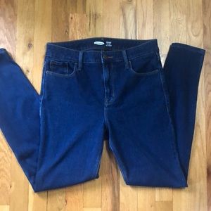 Old Navy Rockstar sculpt 24/7 Jegging